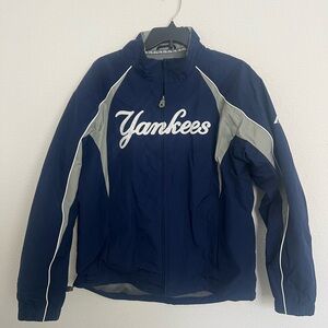 New York Yankees Majestic windbreaker